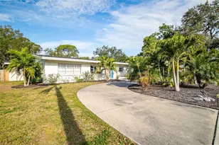 703 Whitfield Ave, Sarasota, FL 34243 - Photo 4