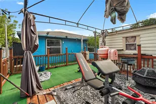 1289 42nd St, Sarasota, FL 34234 - Photo 36