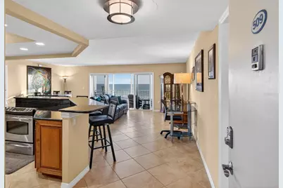 800 Benjamin Franklin Drive #509, Sarasota, FL 34236 - Photo 8