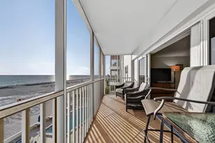 800 Benjamin Franklin Dr, Sarasota, FL 34236 - Photo 18
