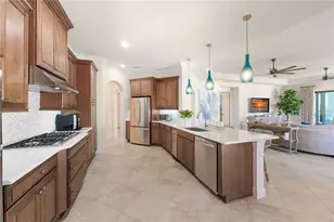 2555 Marquesa Royale Ln, Naples, FL 34109 - Photo 20