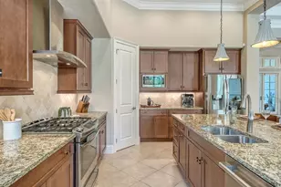 7975 Matera Ct, Lakewood Ranch, FL 34202 - Photo 24