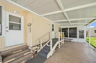 132 Lakeview Dr, Palmetto, FL 34221 - Photo 26