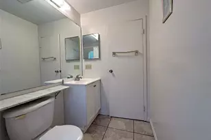 302 Canton Ct, Sun City Center, FL 33573 - Photo 30