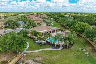 8261 Miramar Way, Lakewood Ranch, FL 34202 - Photo 28