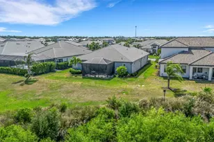 17735 Savory Mist Cir, Bradenton, FL 34211 - Photo 92