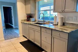 6914 20th Ave W, Bradenton, FL 34209 - Photo 4