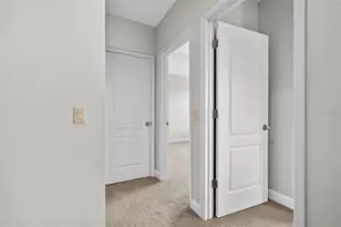 4042 Westbourne Cir, Sarasota, FL 34238 - Photo 36