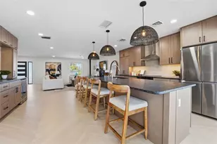 501 65th St, Holmes Beach, FL 34217 - Photo 22