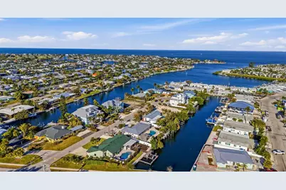 501 65th Street, Holmes Beach, FL 34217 - Photo 54