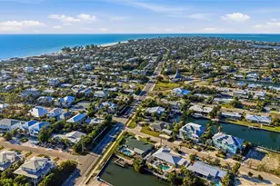 501 65th St, Holmes Beach, FL 34217 - Photo 58