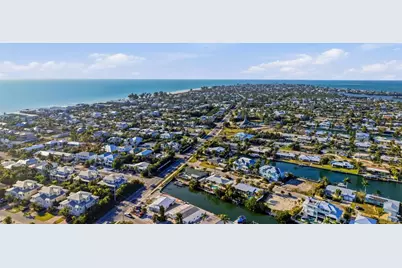 501 65th Street, Holmes Beach, FL 34217 - Photo 56