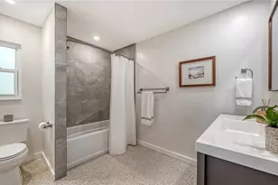 2614 Croton Ave, Sarasota, FL 34239 - Photo 30