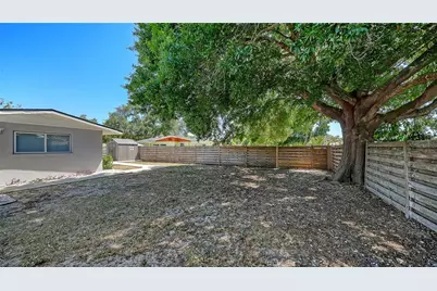 2614 Croton Avenue, Sarasota, FL 34239 - Photo 36