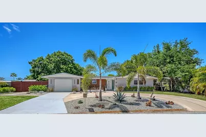 2614 Croton Avenue, Sarasota, FL 34239 - Photo 1