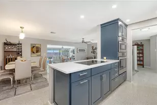 2614 Croton Ave, Sarasota, FL 34239 - Photo 16