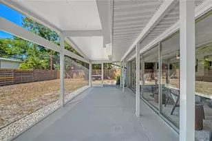 2614 Croton Ave, Sarasota, FL 34239 - Photo 32