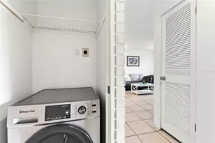 4001 Groveland Ave, Sarasota, FL 34231 - Photo 18