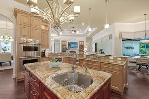1885 Clematis St, Sarasota, FL 34239 - Photo 12