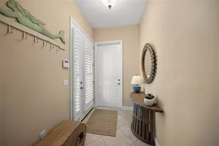 229 Sapphire Lake Dr, Bradenton, FL 34209 - Photo 4