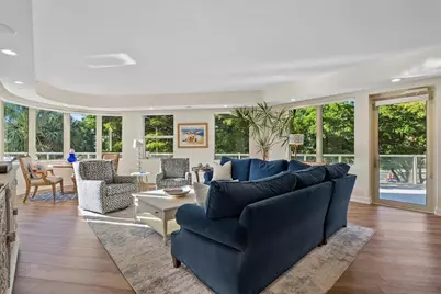 128 Golden Gate Point #202A, Sarasota, FL 34236 - Photo 12