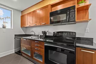 128 Golden Gate Point, Sarasota, FL 34236 - Photo 42