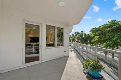 128 Golden Gate Point #202A, Sarasota, FL 34236 - Photo 28