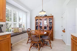 8025 Hampton Ct, University Park, FL 34201 - Photo 14