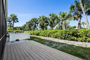 2850 Gulf of Mexico Dr, Longboat Key, FL 34228 - Photo 24