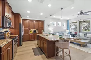 395 Aruba Cir, Bradenton, FL 34209 - Photo 22