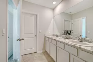 17624 Crescent Moon Loop, Bradenton, FL 34211 - Photo 30