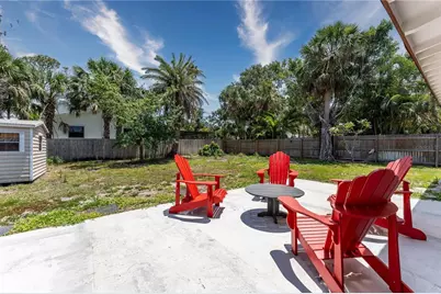 138 Pearl Avenue, Sarasota, FL 34243 - Photo 22