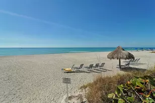 2425 Gulf Of Mexico Dr, Longboat Key, FL 34228 - Photo 30