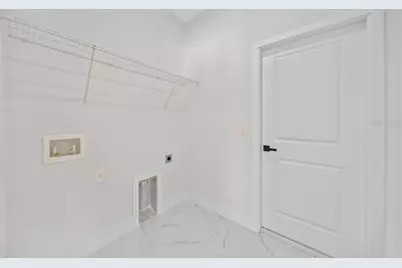 103 Diplomat Parkway E, Cape Coral, FL 33909 - Photo 14