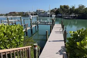 908 Casey Cove Dr, Nokomis, FL 34275 - Photo 6
