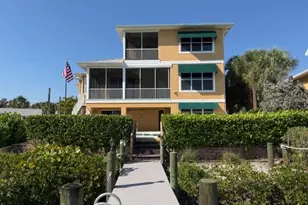 908 Casey Cove Dr, Nokomis, FL 34275 - Photo 2