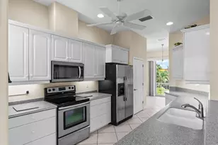 908 Casey Cove Dr, Nokomis, FL 34275 - Photo 22