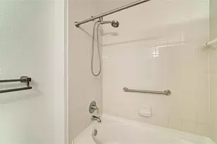 1064 N Tamiami Trl, Sarasota, FL 34236 - Photo 22