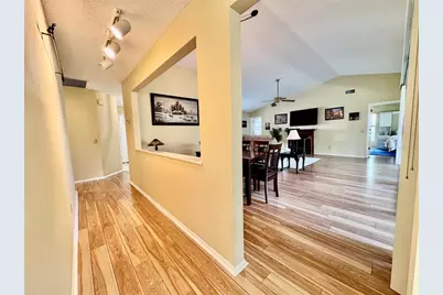 3610 Garden Lakes Ivy, Bradenton, FL 34203 - Photo 10