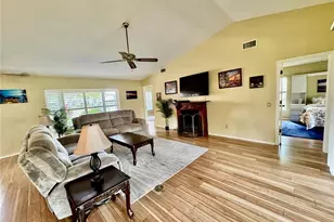 3610 Garden Lakes Ivy, Bradenton, FL 34203 - Photo 6