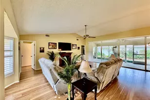 3610 Garden Lakes Ivy, Bradenton, FL 34203 - Photo 4