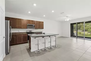 8652 Milestone Dr, Sarasota, FL 34238 - Photo 4