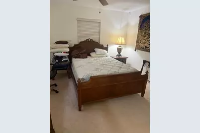 102 Sandhurst Drive, Venice, FL 34293 - Photo 10