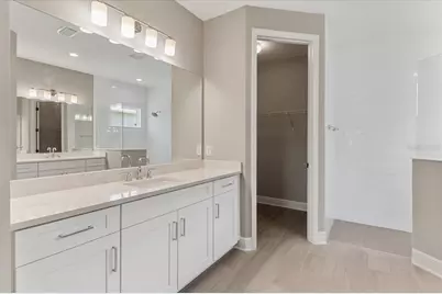 10214 Crystal Isles Circle, Sarasota, FL 34241 - Photo 26