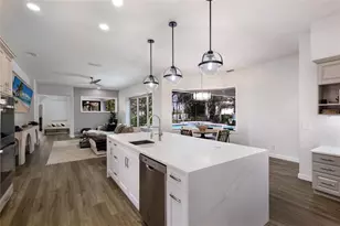 8009 Royal Birkdale Cir, Lakewood Ranch, FL 34202 - Photo 24