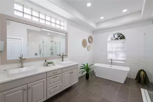 8009 Royal Birkdale Cir, Lakewood Ranch, FL 34202 - Photo 52