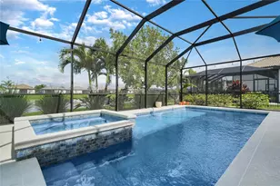 517 Mimosa Ct, Bradenton, FL 34212 - Photo 2