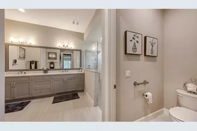7724 Sandhill Lake Drive, Sarasota, FL 34241 - Photo 24