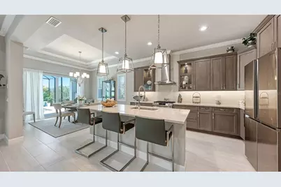 7724 Sandhill Lake Drive, Sarasota, FL 34241 - Photo 12