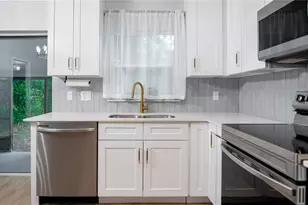 5147 Lake Nina Dr, Orlando, FL 32810 - Photo 16